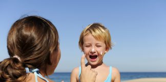 Welche Sonnencreme für Babys und Kleinkinder