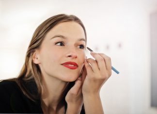 Business Make-Up