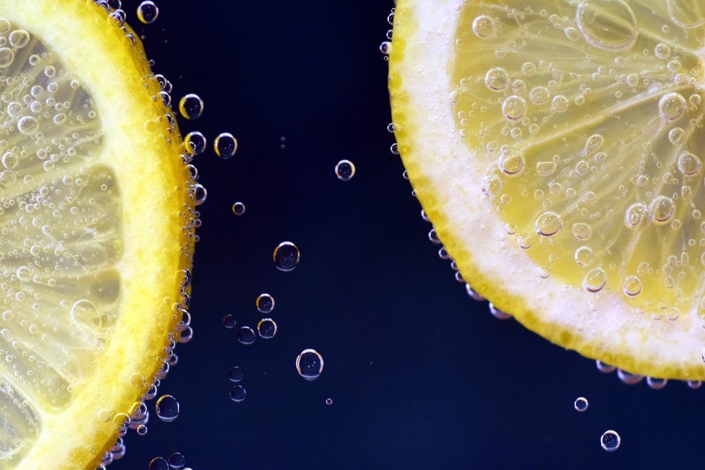 Fruchtsäurepeeling mit Zitrone