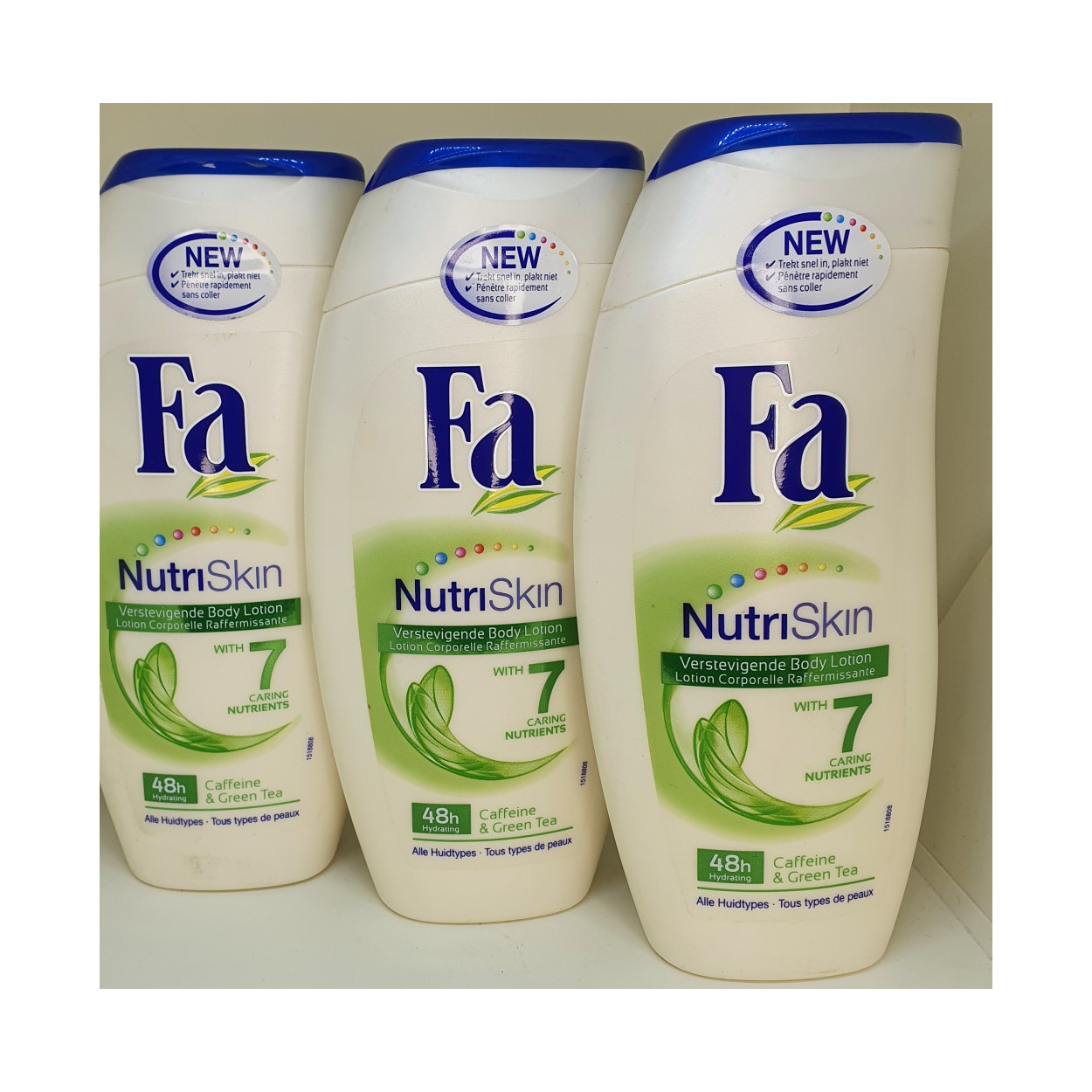 Fa Nutriskin  Grüntee Körperlotion für alle Hauttypen Multipack 3x250ml