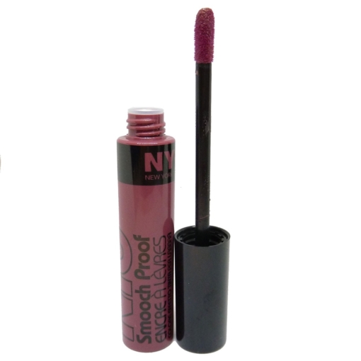 NYC Smooch Proof Liquid Lip Stain Lipgloss Creme Lippen Farbe Make Up Stift 7ml - 400 On everyones Lips